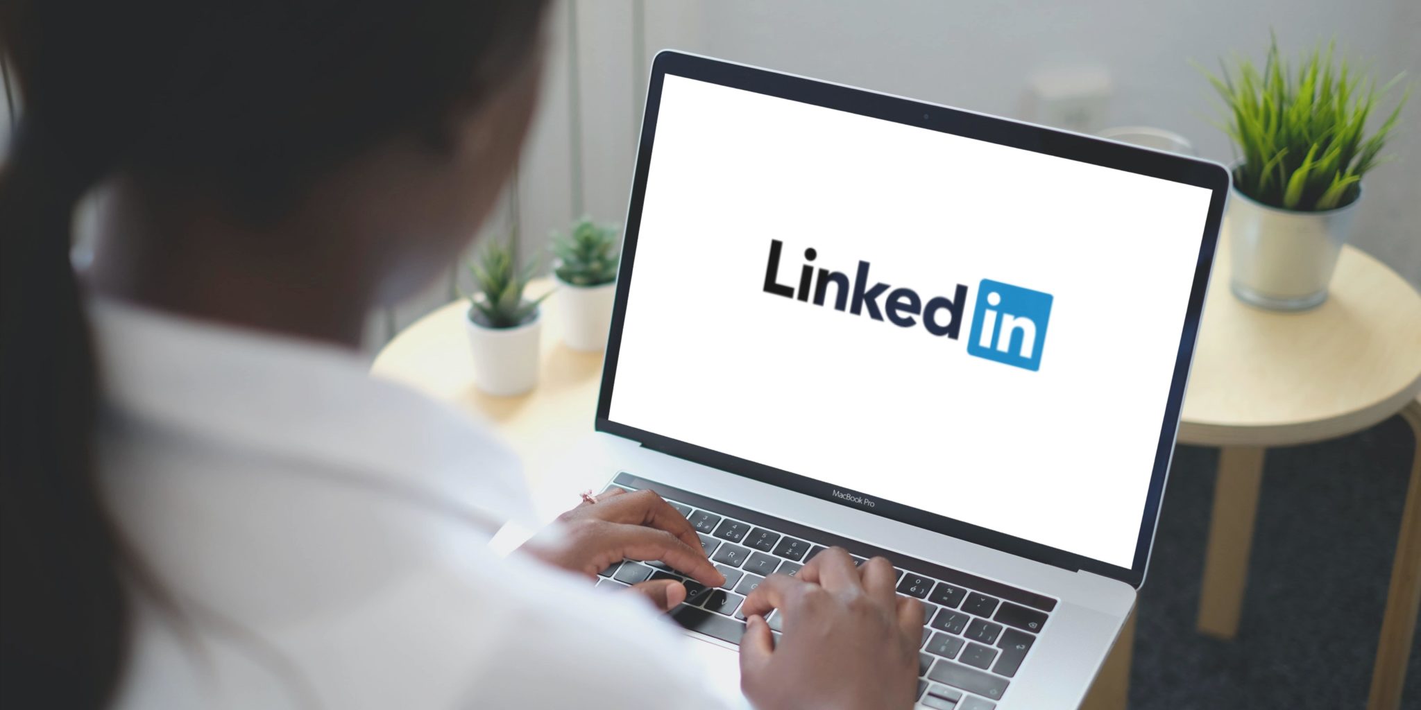 Gambar profil akun Linkedin